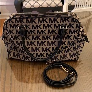 Michael Kors satchel/cross body